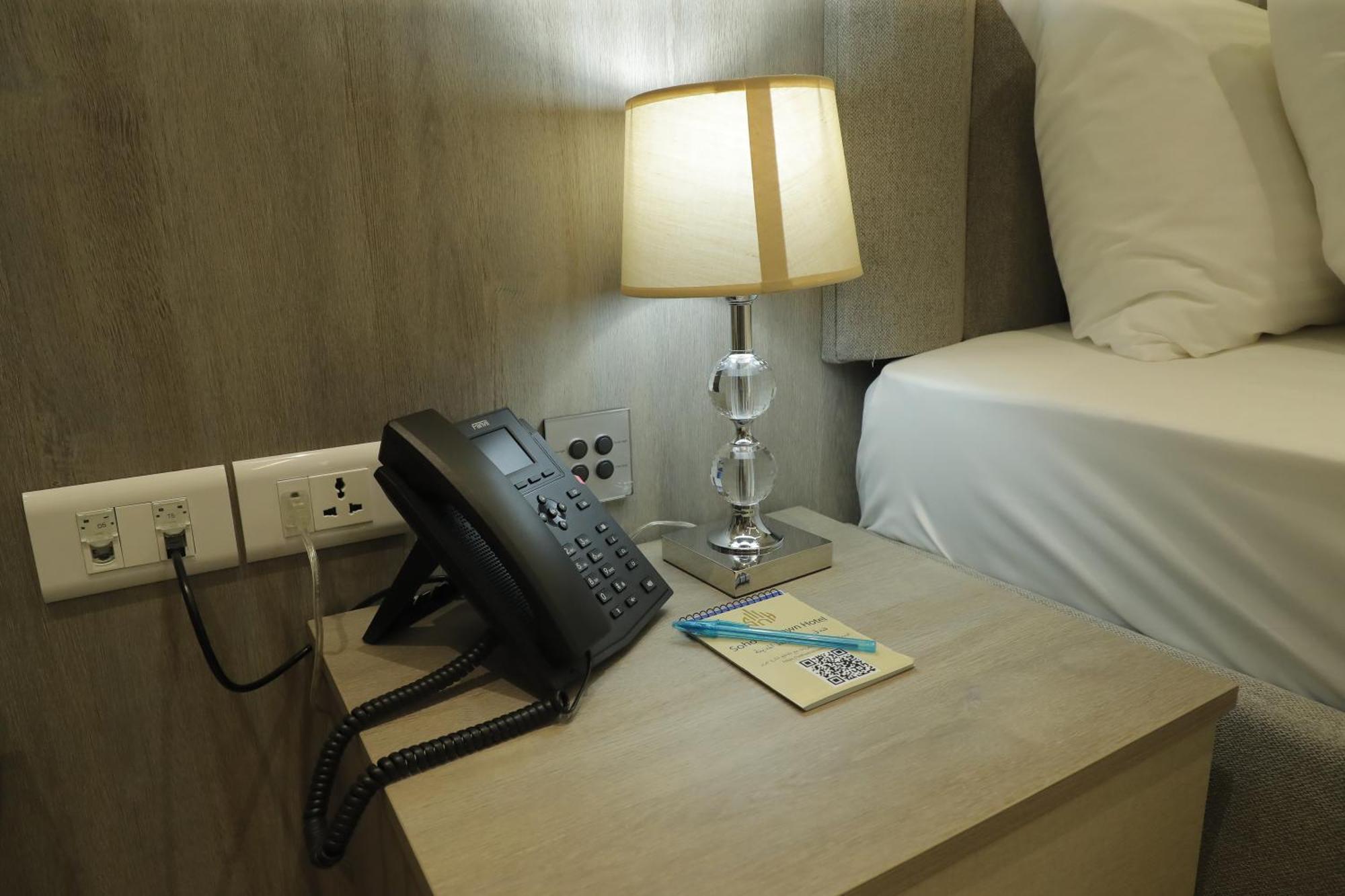 Soho Midtown Hotel Ash Shumaysani Buitenkant foto