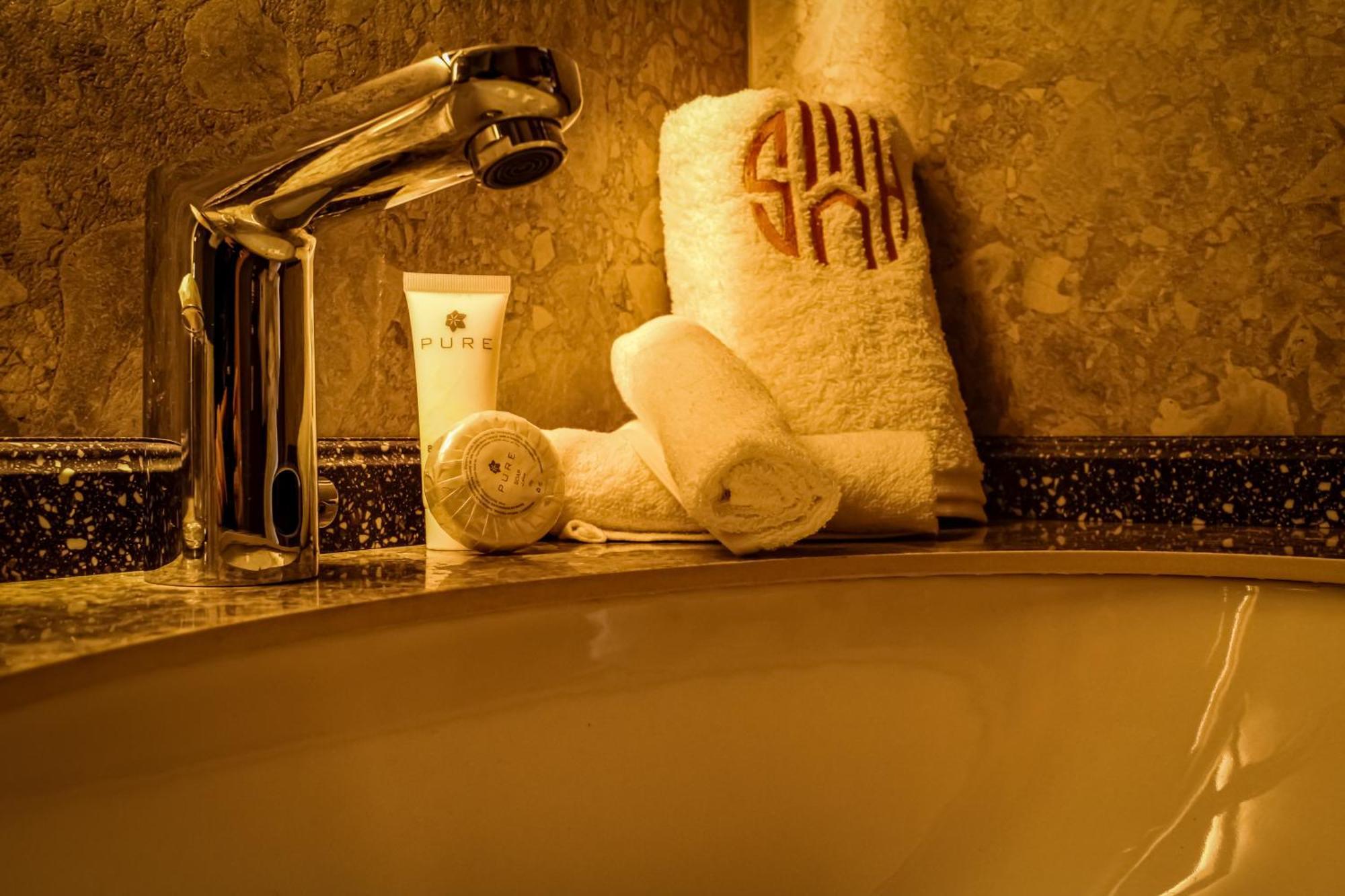 Soho Midtown Hotel Ash Shumaysani Buitenkant foto